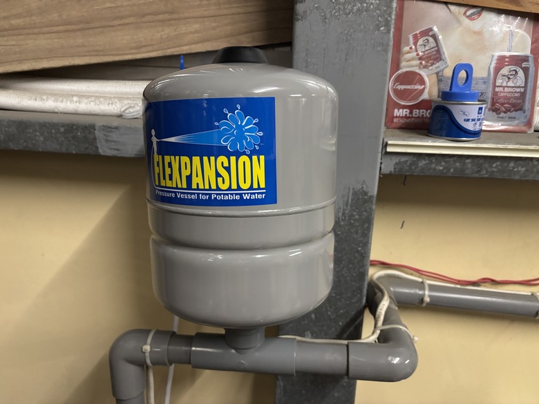 關於窮人版透天DIY全戶軟水系統的保養與維持（壓力桶安裝）