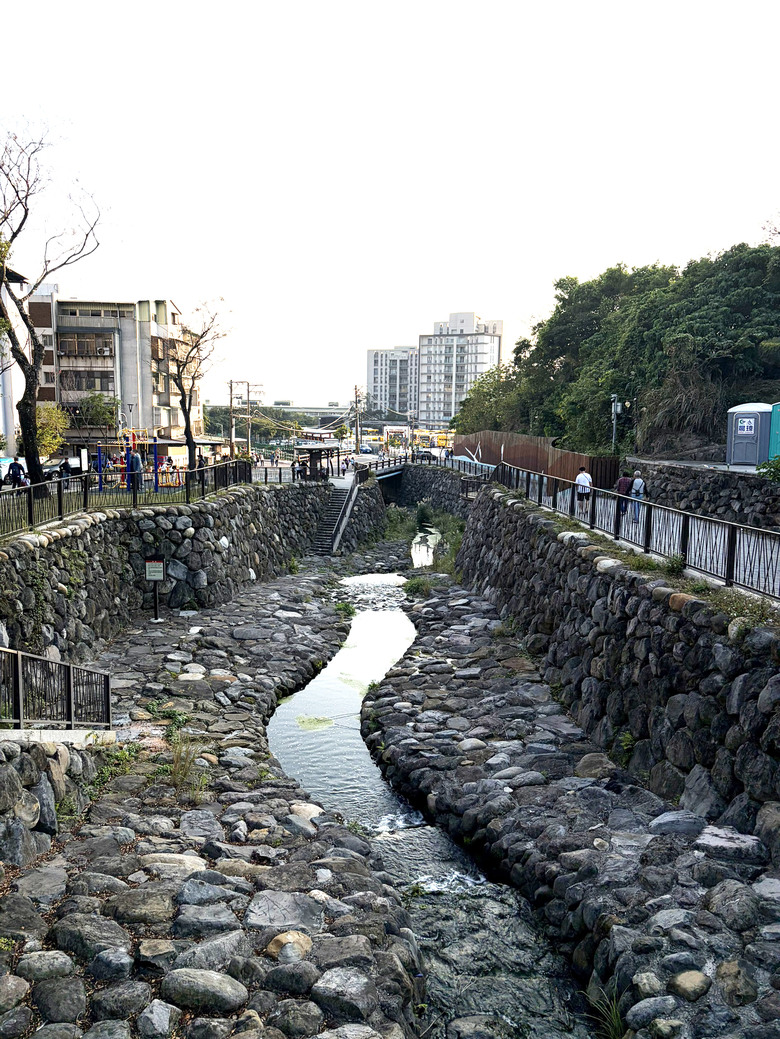 北投三層崎公園 | 春色繽紛的浪漫花海