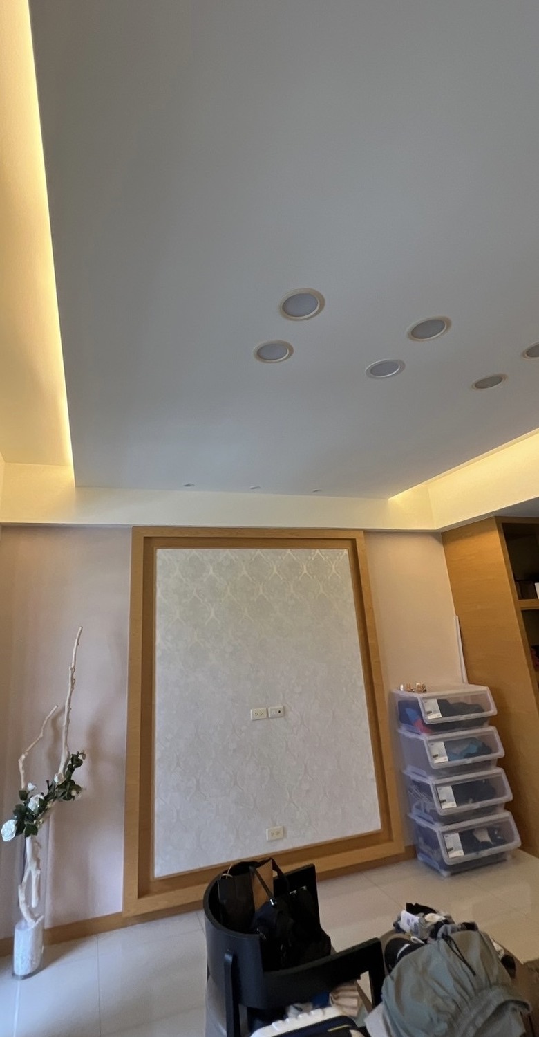 【開箱中古屋翻修】溫潤x奶油宅- 兩個人＋三隻毛孩＝一個家｜高雄室內設計