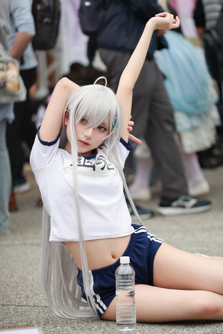 R8下的FF46 COSPLAY