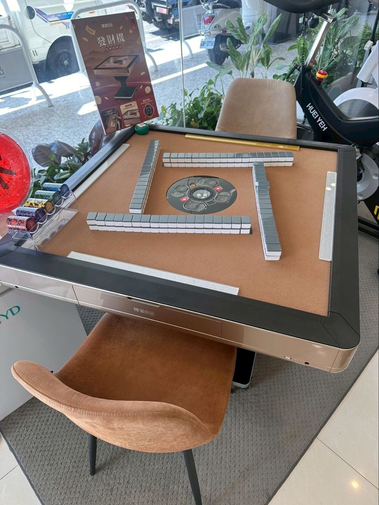 跑了三間幫家裡場被找靜音麻將桌(長勝/輝業/東方不敗)