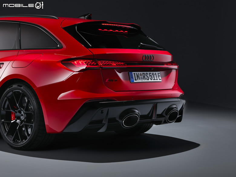 Audi RS5 首度搭載插電式油電系統全新問世！最大馬力達到639匹、更可純電行駛超過80公里！