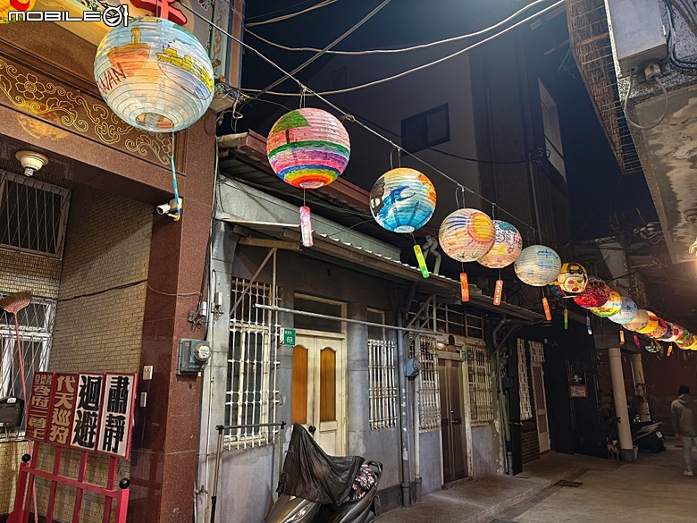【小惡魔驫到成功】普濟殿燈會與馬年神農街花燈展,過年來臺南賞燈海 — 2026年新年走春 第二站