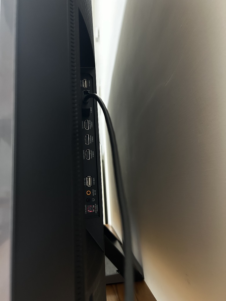【開箱】TCL 75C745 QLED 75吋電視｜新屋入住兩週使用＋PS5 遊戲心得