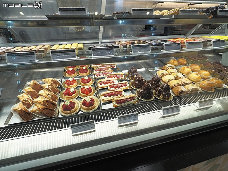 墨爾本CBD之聖巴特利爵主教座堂 (Saint Patrick's Cathedral)、皇家拱廊(Royal Arcade)、舊郵政局(Former General Post Office)、中央拱廊(Centreway Arcade)、咖啡巷(Degraves St)，附掛墨爾本經典咖啡館 Brunetti Oro Flinders Lane — 2026東澳洲四大城巡遊之墨爾本段 第2部