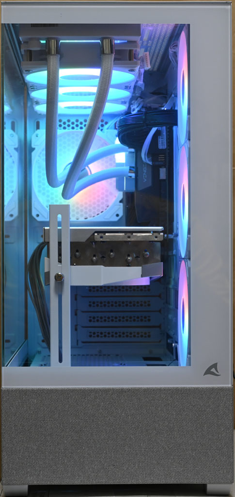 SHARKOON AK7 ARGB機殼開箱