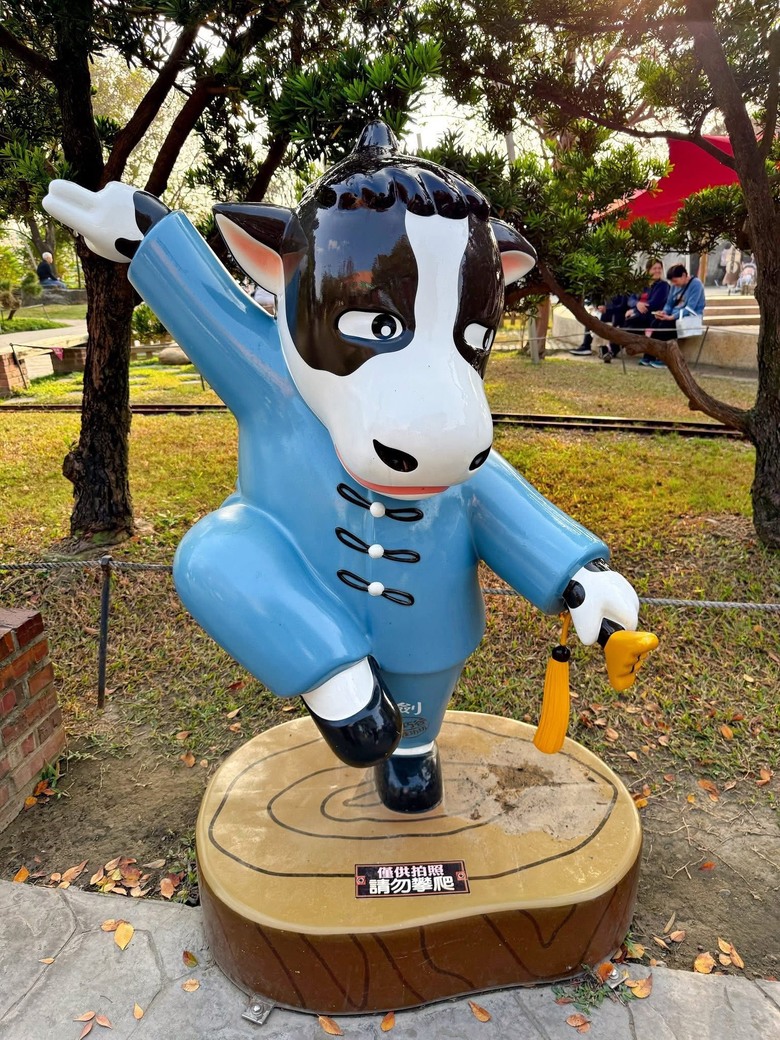 【小惡魔驫到成功】千巧谷牛樂園牧場一日遊|吃甜點、看牛、放空一整天