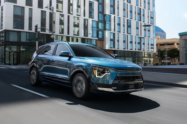 插電式複合動力無市場？Kia Niro PHEV宣告退出北美市場，產品線簡化邁向純電！