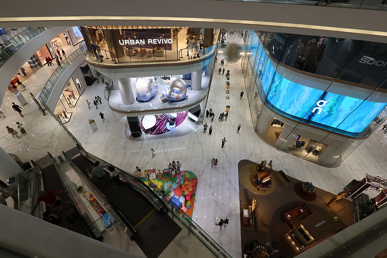 點我看大圖 泰國曼谷--Dusit Central Park百貨/唐人街夜市/ICONSIAM購物中心/美食觀光巴士/BIG C伴手禮天堂/朱拉隆功夜市