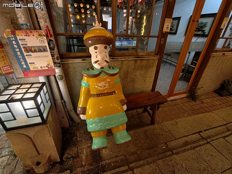 【小惡魔驫到成功】普濟殿燈會與馬年神農街花燈展,過年來臺南賞燈海 — 2026年新年走春 第二站
