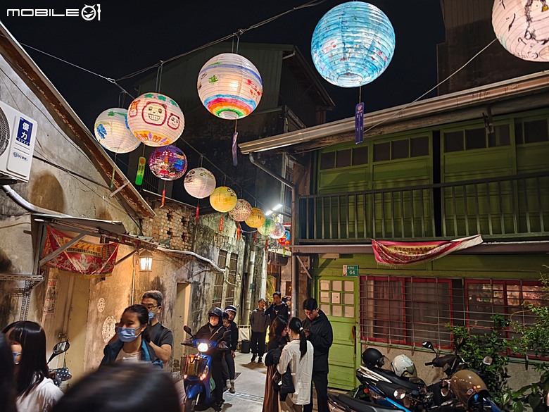 【小惡魔驫到成功】普濟殿燈會與馬年神農街花燈展,過年來臺南賞燈海 — 2026年新年走春 第二站