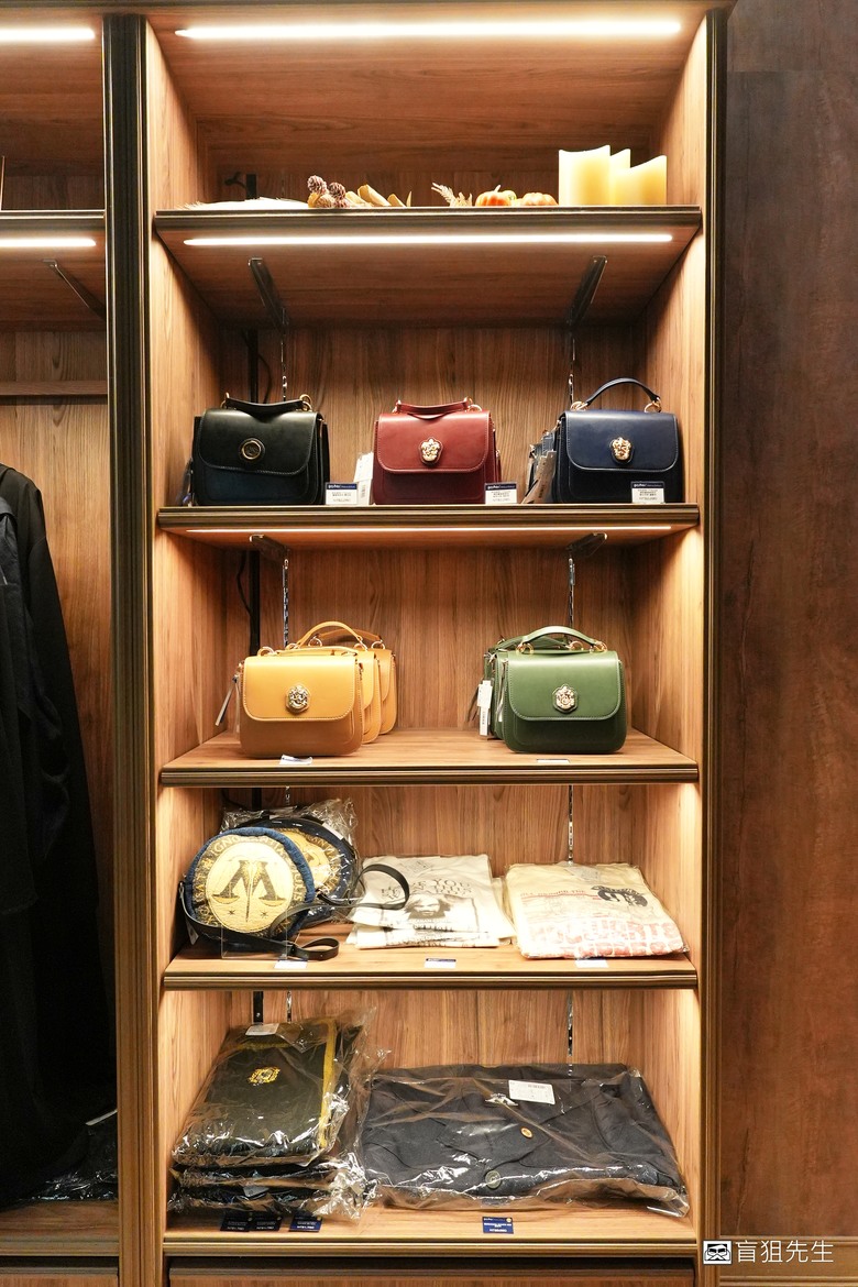 【小惡魔驫到成功】新年趴趴走❤️lalaport 南港哈利波特專賣店隨拍❤️