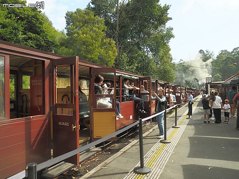墨爾本近郊之菲利普島(Phillip Island)企鵝歸巢(Penguin Parade)、普芬比利鐵路(Puffing Billy)古董蒸汽火車，附掛旅途中的用餐與沿路風景 — 2026東澳洲四大城巡遊之墨爾本段 第1部