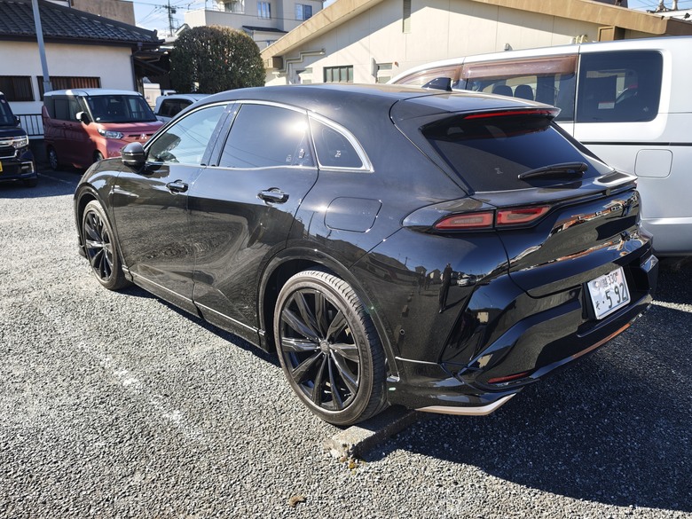 在日本遊玩時, 偶然看到的Crown Sport~