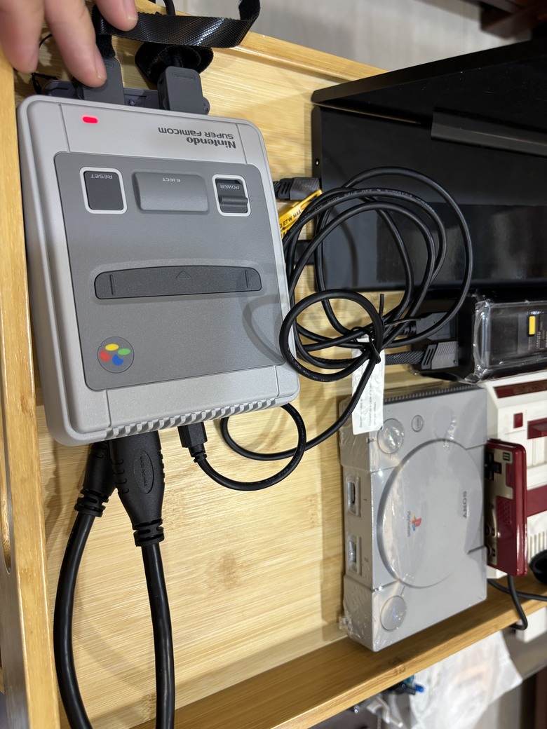 過年怎麼回收小孩壓歲錢？當然是在家裡開電動間啊！