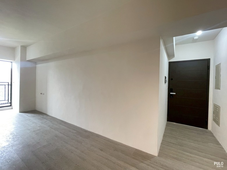 【開箱】桃園室內設計｜22坪銀髮宅系統櫃規劃，樂齡友善的簡約輕裝潢