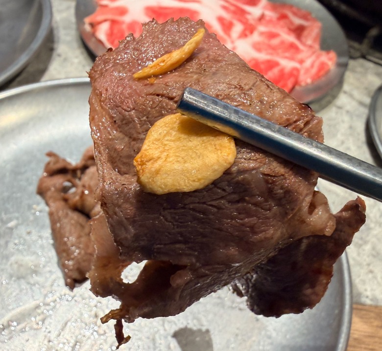 【宜蘭燒肉吃到飽】春日里炭火燒肉·放題|親水公園附近高CP值燒肉,和牛、海鮮、甜點一次滿足;799以上,外加生啤喝到飽