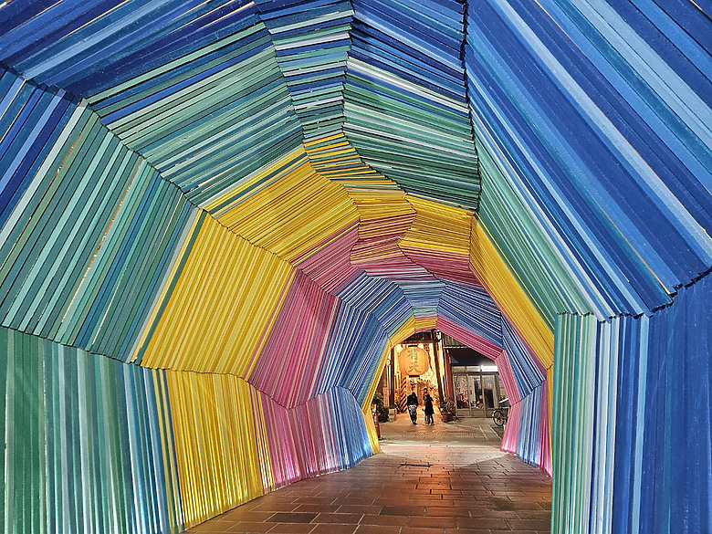 點我看大圖 2026月津港燈節巷弄燈區「月之美術館-2025漫月美行動」鹽水就是一座美術館