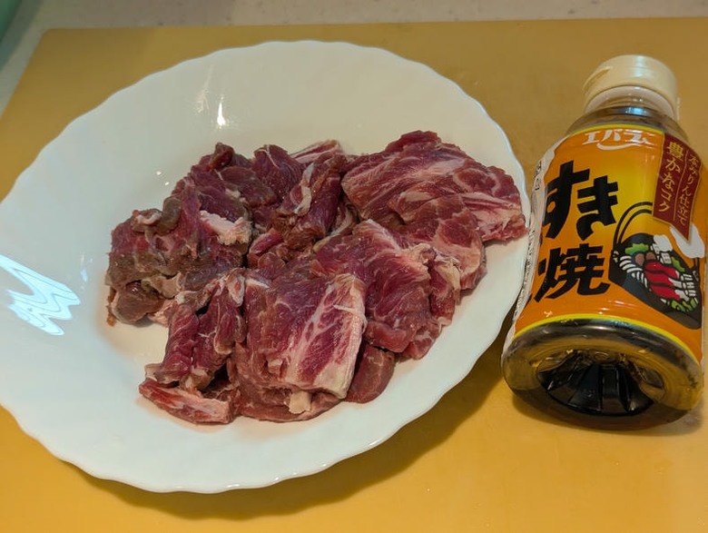 【小惡魔驫到成功】【男人也廚房 - 4】完全偷懶版牛丼蓋飯