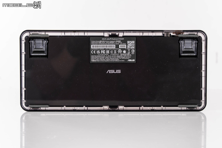 ASUS Jelly75 鍵盤（KD201）開箱 在經典外型設計中提供高度客製化的敲擊感受