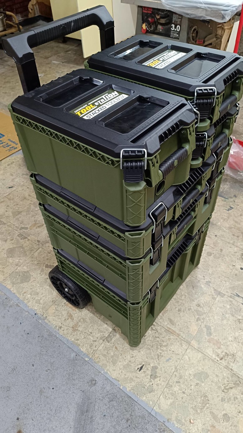 堆疊式工具車