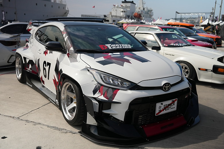 點我看大圖 港邊的引擎咆哮,高雄移動時尚週超熱鬧!AUDI RS3 帶你感受賽車 DNA