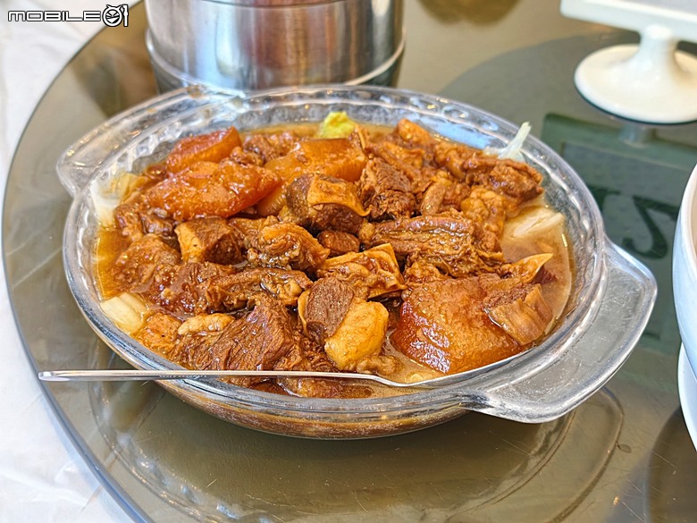 雪梨近郊之藍山國家公園(Blue Mountains National Park)，世界自然遺產之大藍山地區之一部，附掛團員一致說讚的中式合菜 Katoomba Canton Palace — 2026東澳洲四大城巡遊之雪梨段 第1部