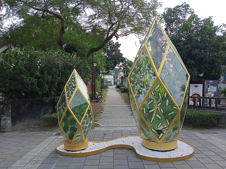 點我看大圖 【小惡魔驫到成功】屏東燈節勝利星村燈區