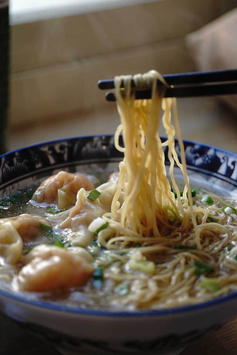 【春節隨拍圖多】大台北散策｜Fujifilm X-T50 × ZEISS Touit 50mm f/2.8 實拍心得