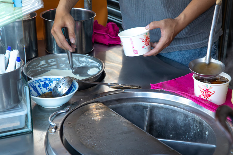 【小惡魔驫到成功】苗栗櫻花序曲：住進貓頭鷹哈比屋，遇見山巔的粉色浪漫