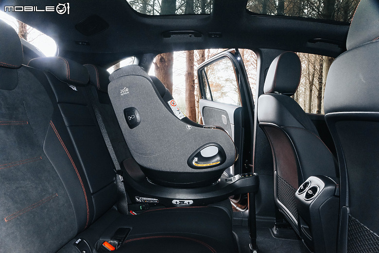 駕著新年式Mercedes-Benz EQA 250+走訪落羽松景點｜配備到位的優質代步車人選！