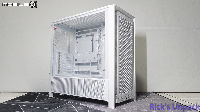 【開箱】終極機殼改裝 | FRAME 4000D LCD RS ARGB WHITE