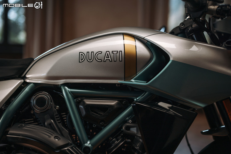 點我看大圖 DUCATI FORMULA 73發表!空冷經典復古再現!
