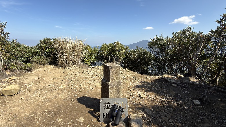 志繼山・東眼山・拉卡山 O 型縱走觀察紀錄 l ZEISS SFL 10x30 雙筒望遠鏡