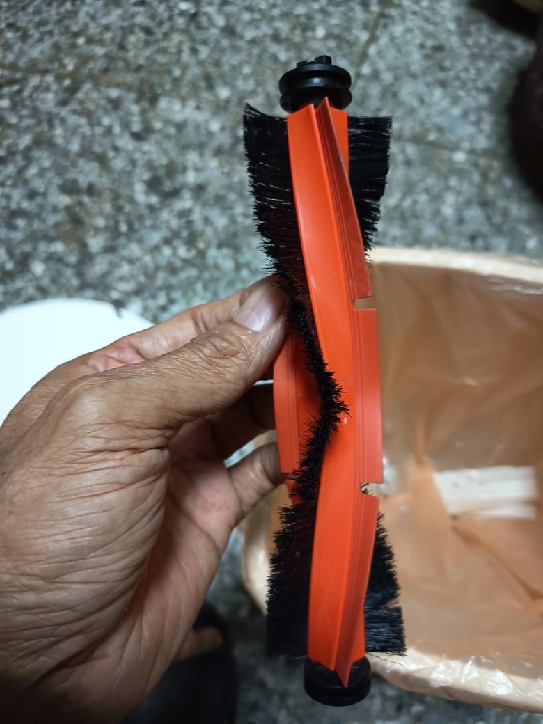 小米掃地機器人S10+ 懸崖感知器故障維修--拆開分解圖