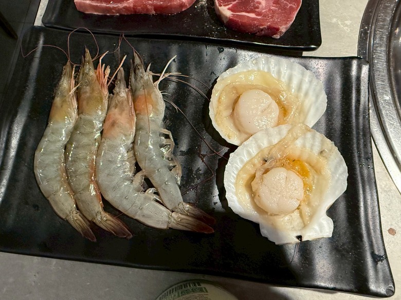 【小惡魔驫到成功】MEAT IN燒肉時光—燒肉火鍋放題 西門店◆平日優惠開箱:最便宜價位 也能吃得很像在炫耀