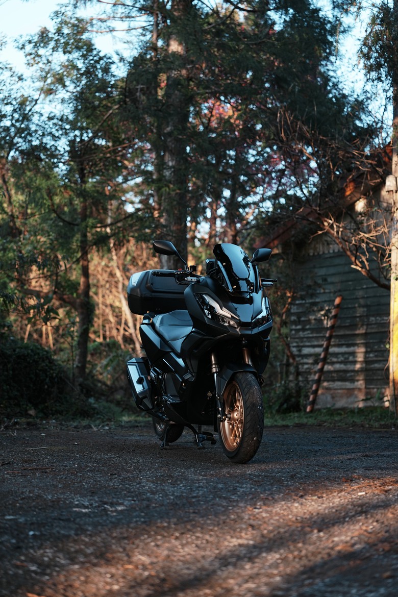 Honda・ADV350|過年開工前騎上台灣最高點:一日武嶺達成