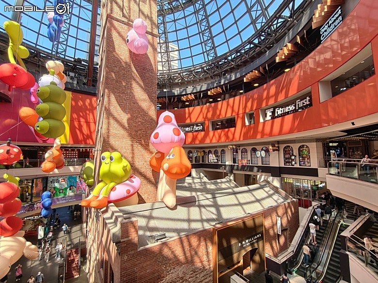 墨爾本CBD之塗鴉巷(Hosier Ln)、澳洲動態影像中心(ACMI)、聯邦廣場(Fed Square)、聖保羅座堂(St Paul's Cathedral)、費蓮達火車站(Flinders Street Station)、舊墨爾本監獄(Old Melbourne Gaol)、維多利亞州立圖書館(State Library Victoria)，附掛簡餐Grill'd漢堡與鉛彈工廠 — 2026東澳洲四大城巡遊之墨爾本段 第3部