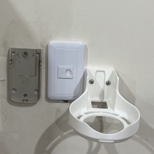 【DIY分享】網路線直接插RJ45太醜？改成資訊插座更俐落