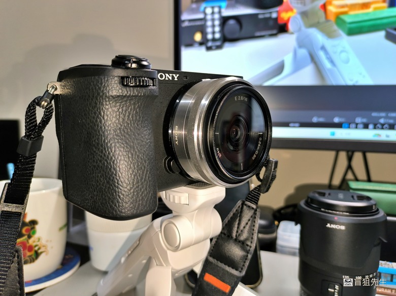 [賣場調查]請問有人在好市多看到philips fidelio B8上架特賣嗎？