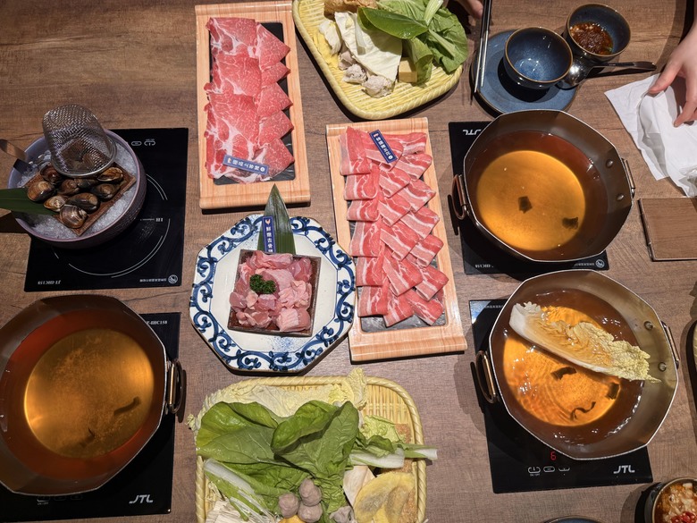 荿蒔 敘鍋物 ｜新北裕隆城百貨餐廳推薦，菜單、交通、評論一次看