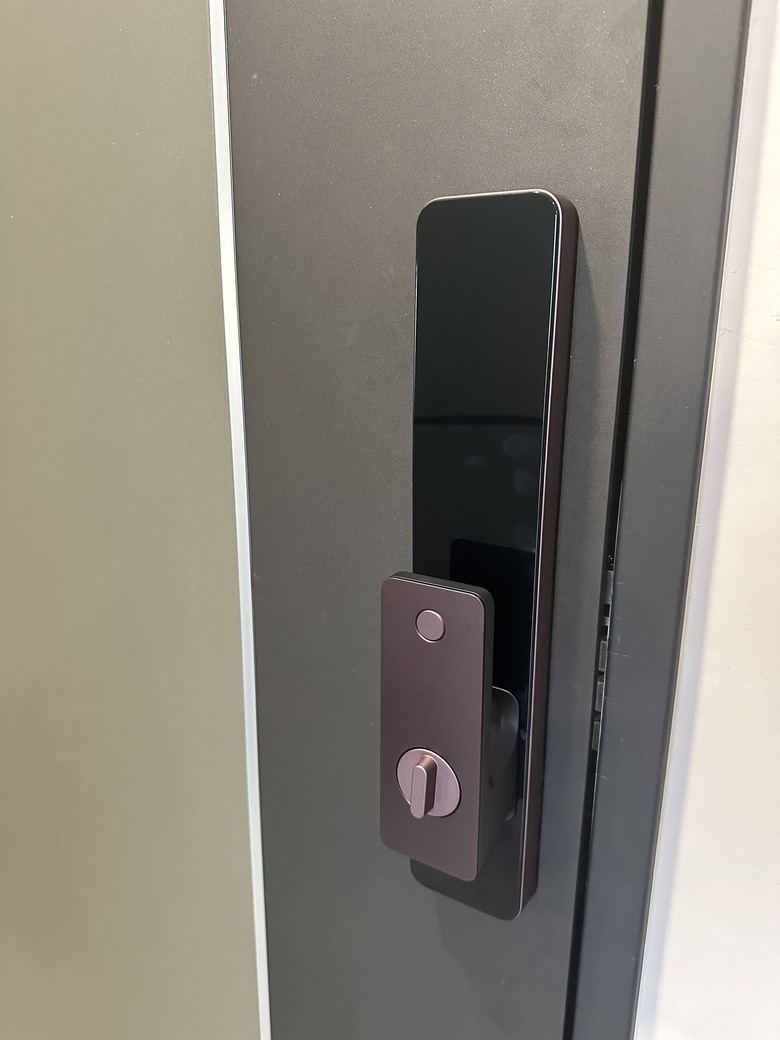 【小惡魔驫到成功】「開箱」-搭配智能的現代宅