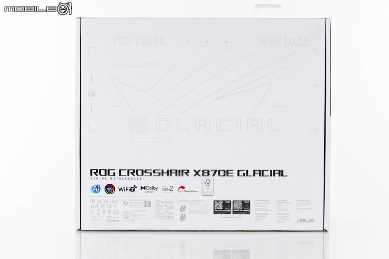 ROG CROSSHAIR X870E GLACIAL 主機板開箱實測 不光配置性能頂尖 更具備雙 10 GbE 海量高速傳輸