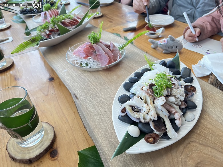 【小惡魔驫到成功】花蓮豐濱食記 | 大海決定今天的菜單！「里艾廚房&人魚海」原民風味與現撈海鮮的無菜單料理