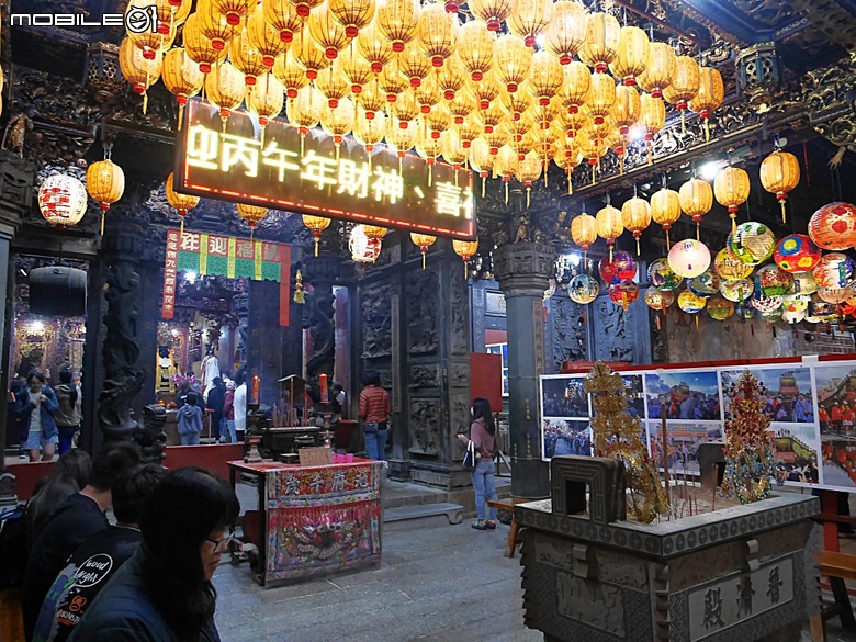 【小惡魔驫到成功】普濟殿燈會與馬年神農街花燈展,過年來臺南賞燈海 — 2026年新年走春 第二站