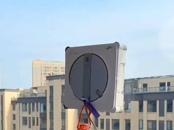 不是不想擦窗，是光想到擦窗戶就累