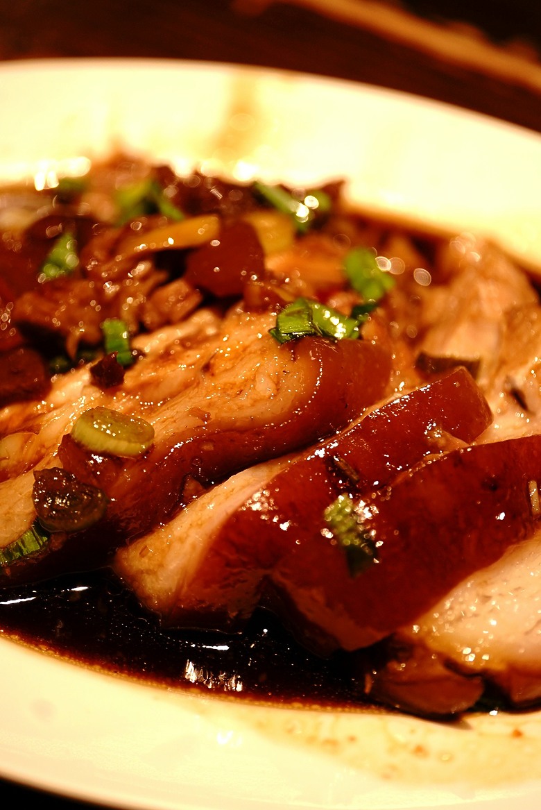 【春節隨拍圖多】大台北散策｜Fujifilm X-T50 × ZEISS Touit 50mm f/2.8 實拍心得