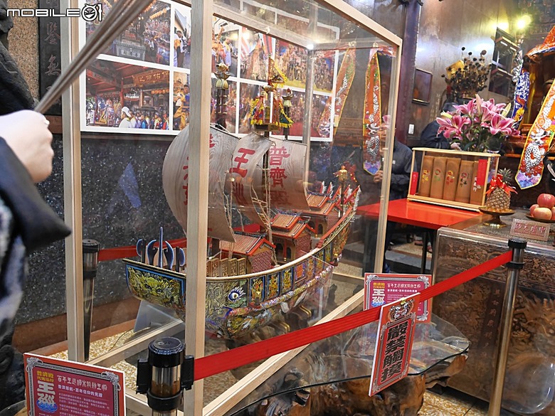 【小惡魔驫到成功】普濟殿燈會與馬年神農街花燈展,過年來臺南賞燈海 — 2026年新年走春 第二站