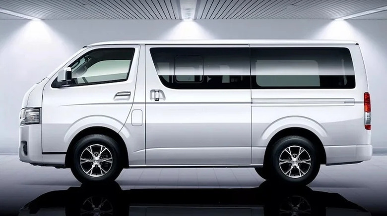 上市22年！日規Toyota HiAce箱型車持續更新進化