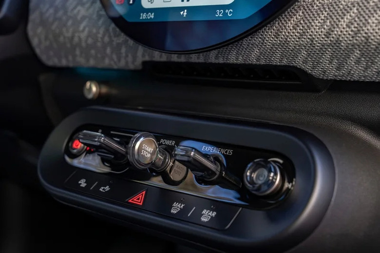 拒絕全螢幕化！MINI設計師堅持實體控制工學的重要性！